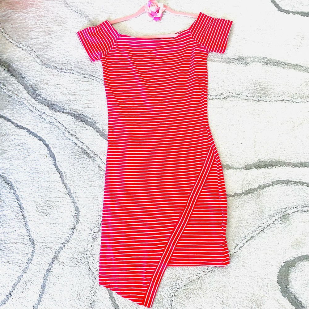 💕Pretty Asymmetrical Red White Striped Dress SZ L